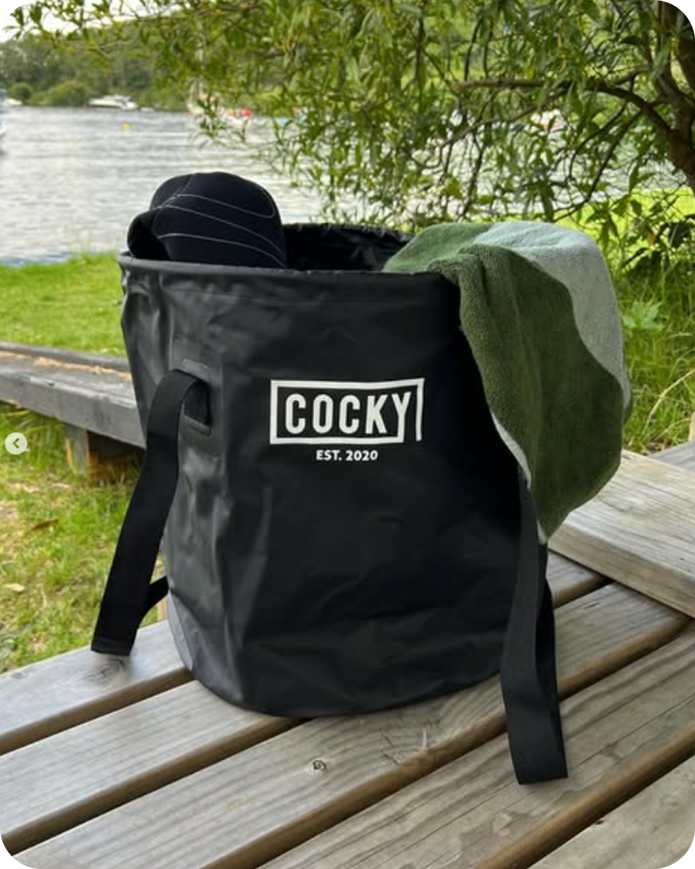 cocky products in a cocky wet bucket