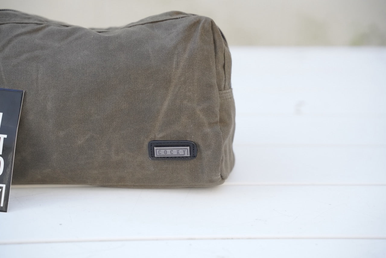 Cocky Toilet Bag The Ten Foot Road